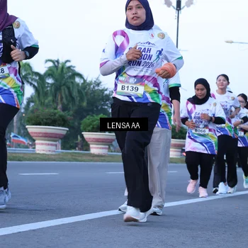 Runner Photo 6110205