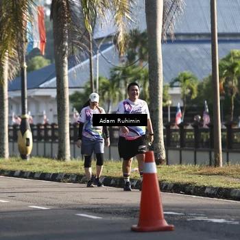 Runner Photo 6110224