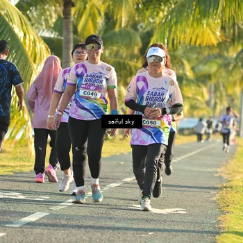 Runner Photo 6110242