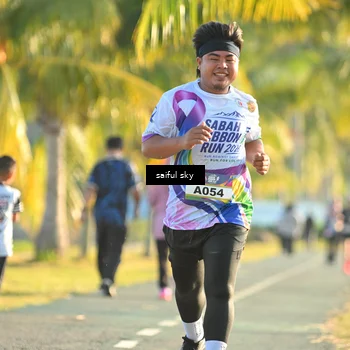 Runner Photo 6110254