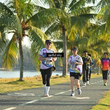 Runner Photo 6110316