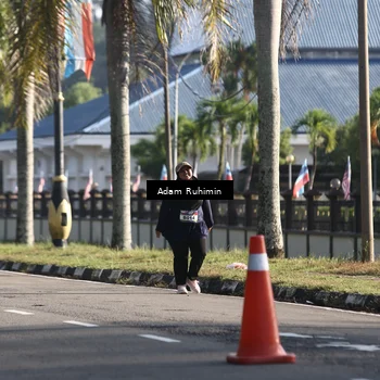 Runner Photo 6110354