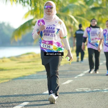 Runner Photo 6110398