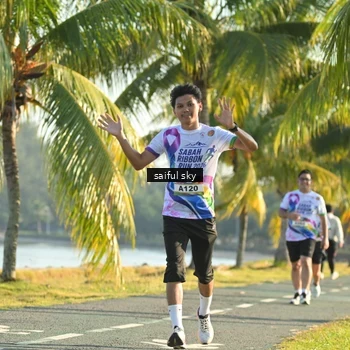 Runner Photo 6110417
