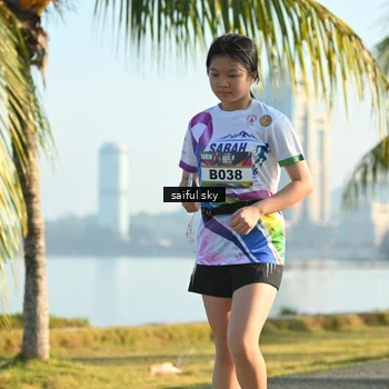 Runner Photo 6110419