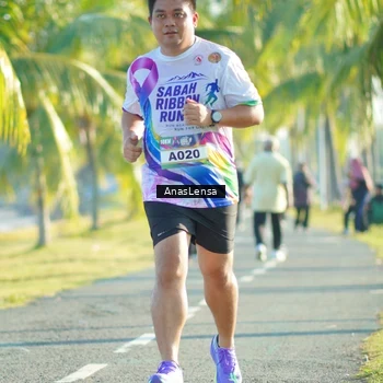 Runner Photo 6110428