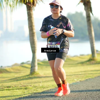 Runner Photo 6110918