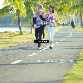 Runner Photo 6111007