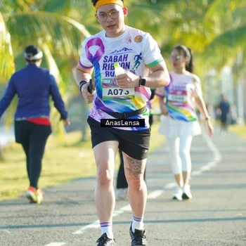 Runner Photo 6111019