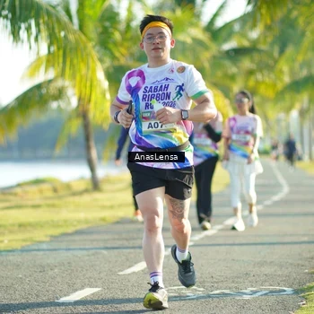 Runner Photo 6111022