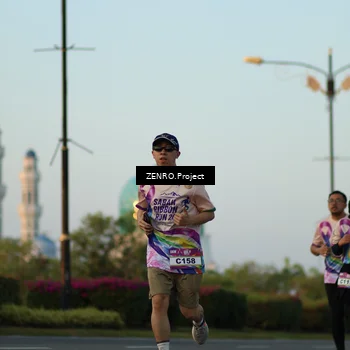 Runner Photo 6111032