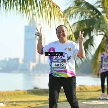 Runner Photo 6111086