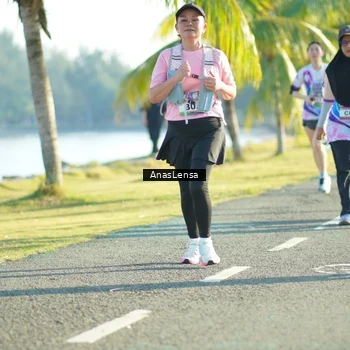 Runner Photo 6111168