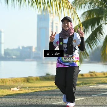 Runner Photo 6111200