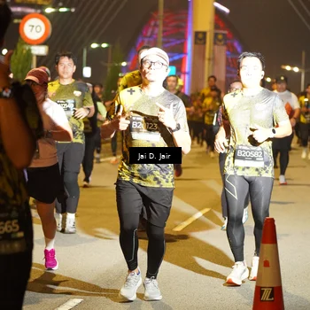 Runner Photo 6111243