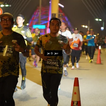 Runner Photo 6111278