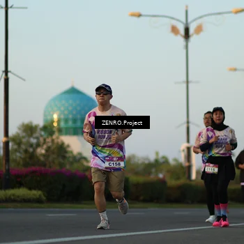 Runner Photo 6111305