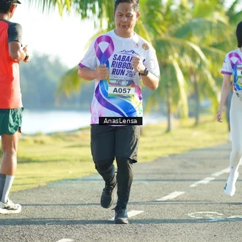 Runner Photo 6111458