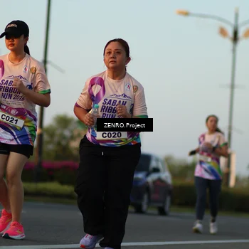 Runner Photo 6111476