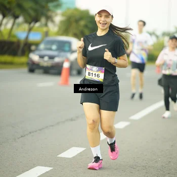 Runner Photo 6111601