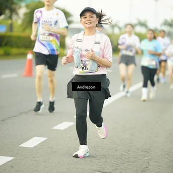 Runner Photo 6111680
