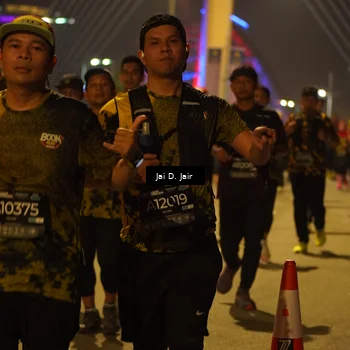 Runner Photo 6111796