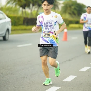 Runner Photo 6112076