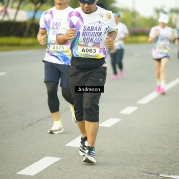 Runner Photo 6112098