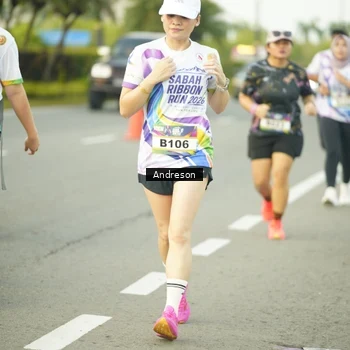 Runner Photo 6112118
