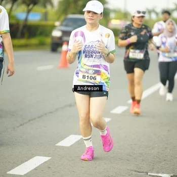 Runner Photo 6112128