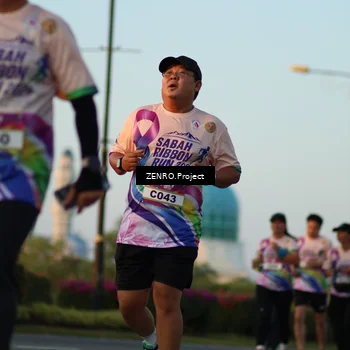 Runner Photo 6112133