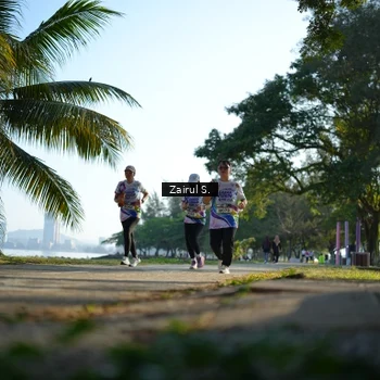 Runner Photo 6112354
