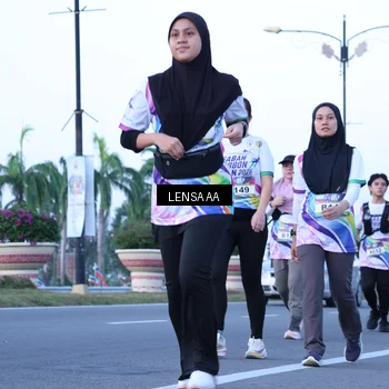 Runner Photo 6112357