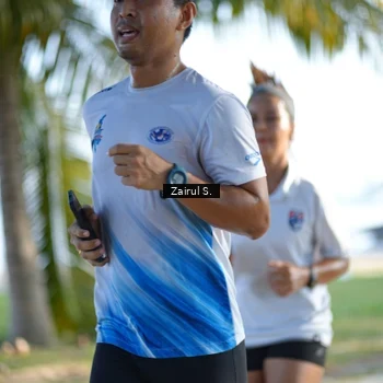 Runner Photo 6112438
