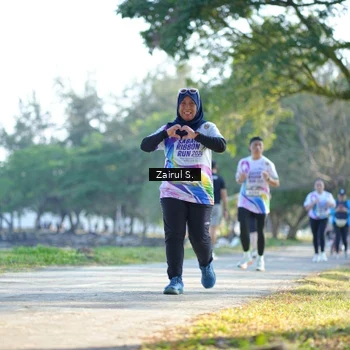 Runner Photo 6112439