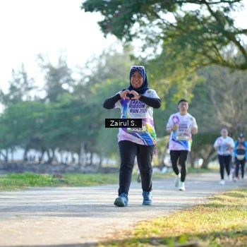 Runner Photo 6112442