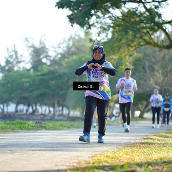 Runner Photo 6112451