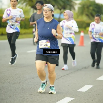 Runner Photo 6112497