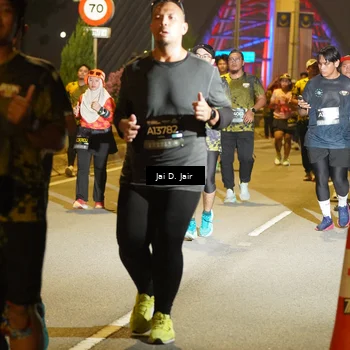 Runner Photo 6112653