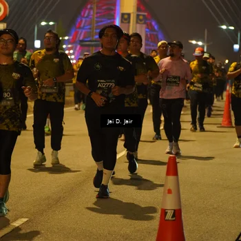 Runner Photo 6112791
