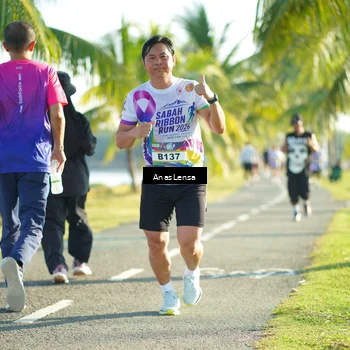 Runner Photo 6112846