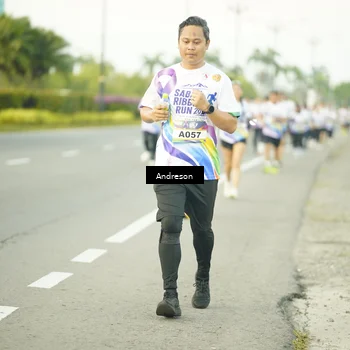 Runner Photo 6112863