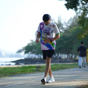 Runner Photo 6113019