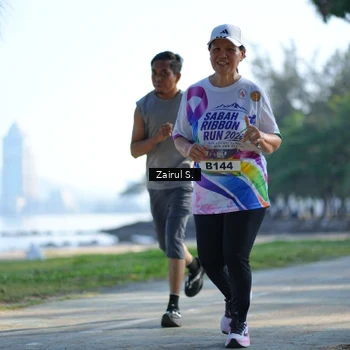 Runner Photo 6113057
