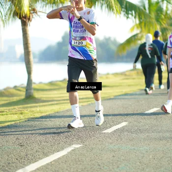 Runner Photo 6113090