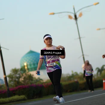 Runner Photo 6113105