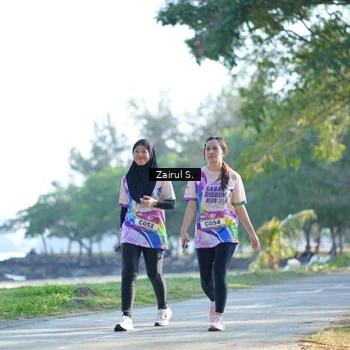 Runner Photo 6113107
