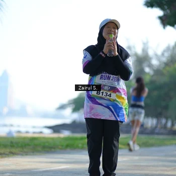 Runner Photo 6113160
