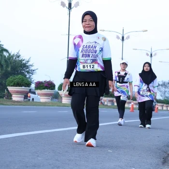 Runner Photo 6113257
