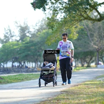 Runner Photo 6113302